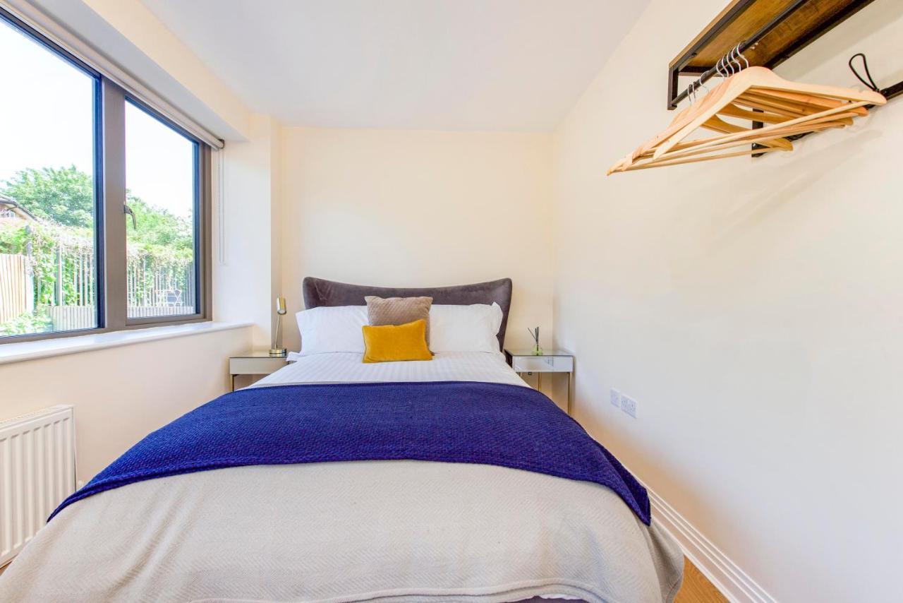 Prime Luxury, Heathrow, Freeparking, Wifi, Netflix *